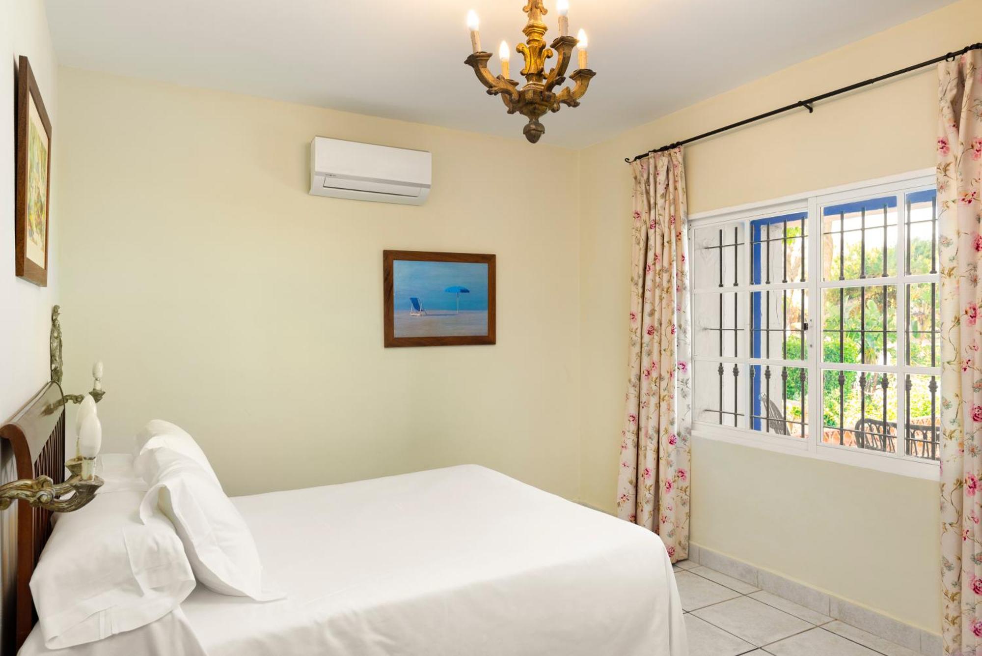 Suites Cortijo Fontanilla Conil De La Frontera Luaran gambar